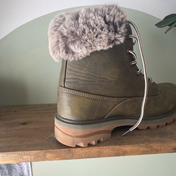 Lugz boots - Picture 7 of 7